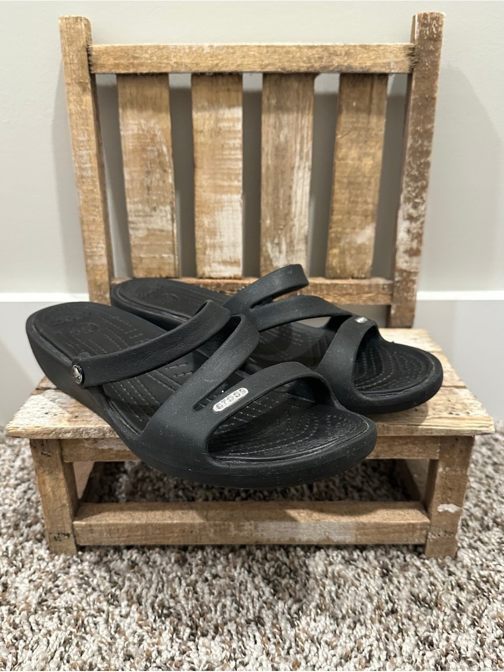 Crocs Strappy Wedge Slip On Slide Sandals Women's Size 8